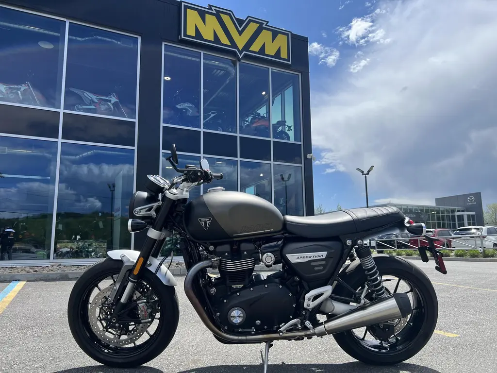 2024 Triumph BONNEVILLE SPEEDMASTER 1200