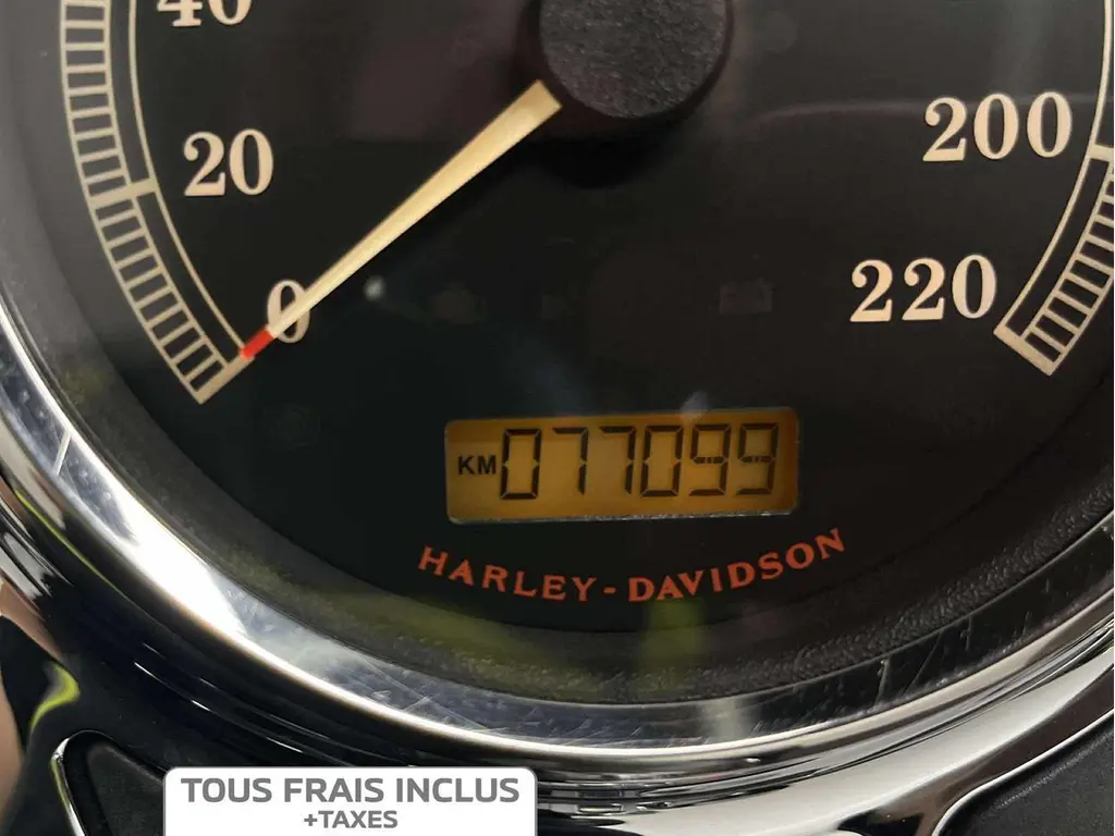 2011 Harley-Davidson FLHTSC SOFTAIL HERITAGE CLASSIC