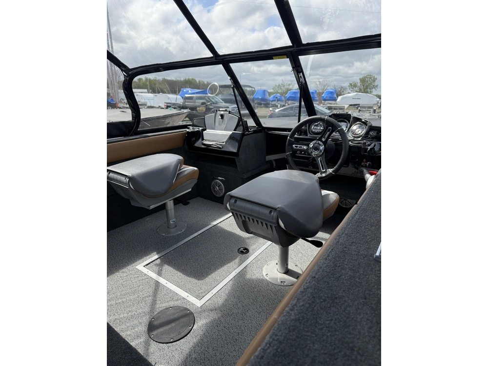 2024 Legend X18 W/ 90 Elpt 4s Merc, Galv Trailer & Bow To Stern Cover