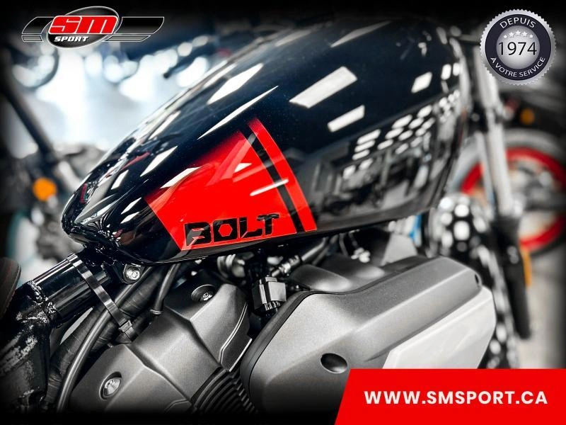 2025 Yamaha Bolt R-spec alt