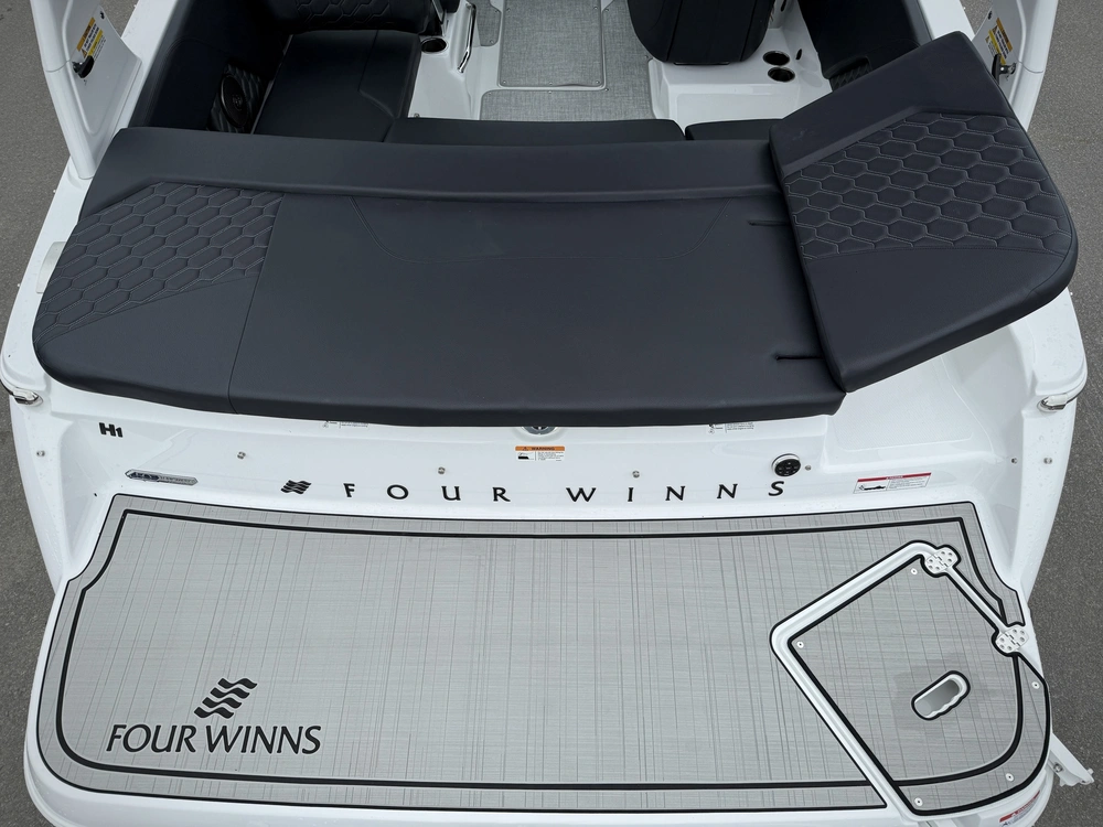 2025 Four Winns H1 Mercruiser 4.5l alt