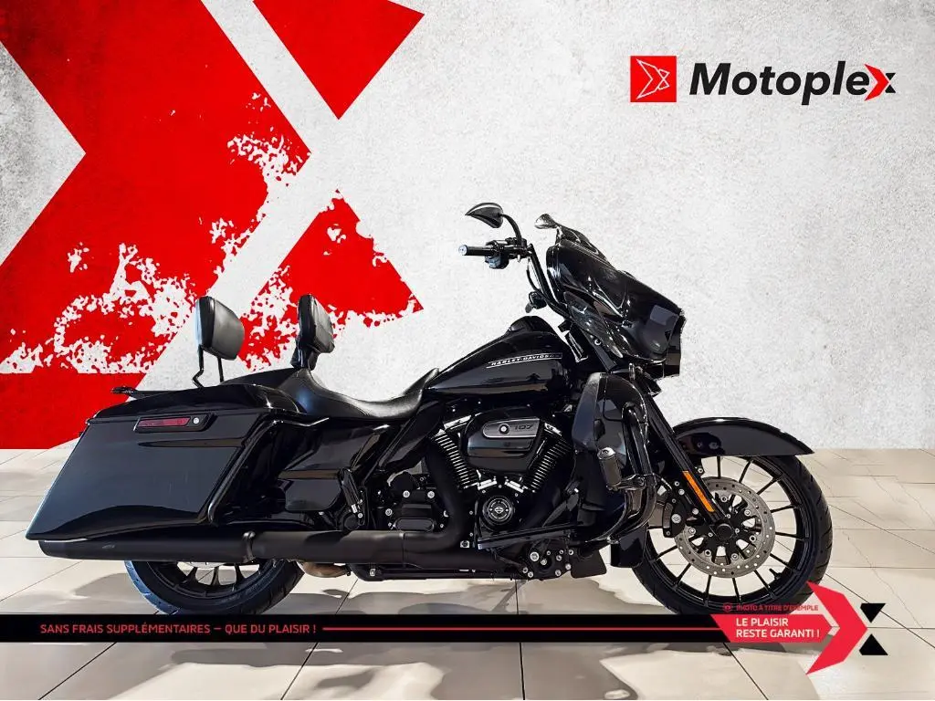 2018 Harley-Davidson FLHXS STREET GLIDE SPECIAL