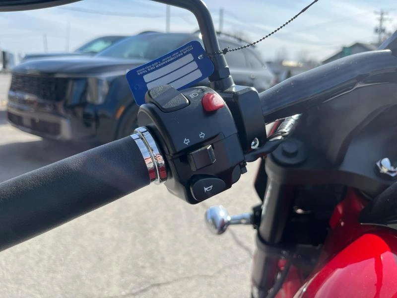 Suzuki Boulevard M109r Boss 2025 alt