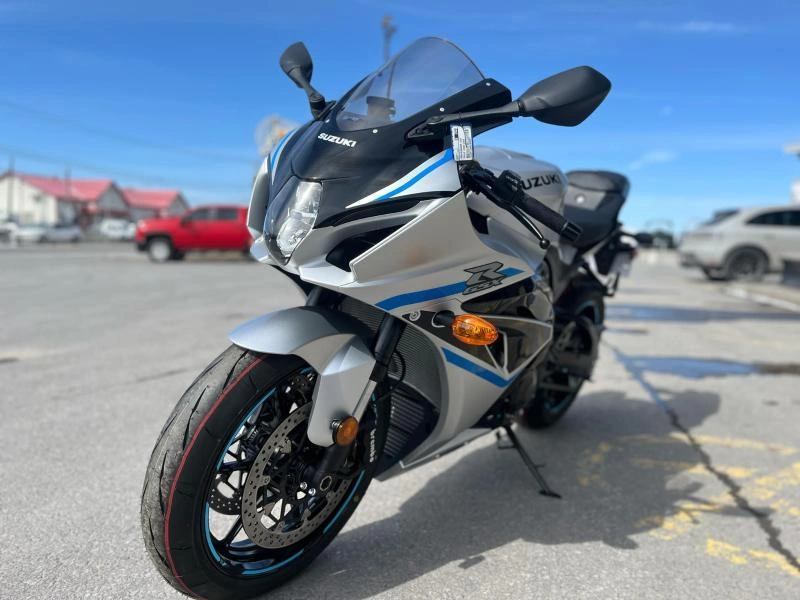 Suzuki Gsx-r1000a 2025 alt
