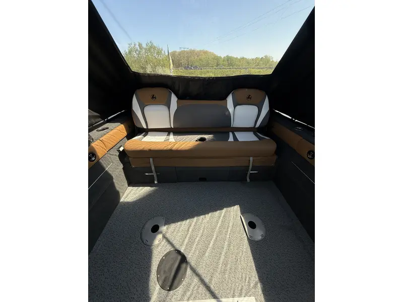 Legend X18 w/ 90 ELPT 4S Merc, galv trailer & bow to stern cover 2024