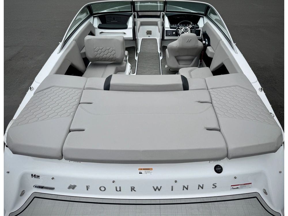 2025 Four Winns H2 Mercruiser 6.2l alt