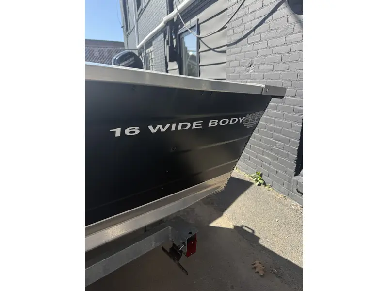 Legend 16 Widebody LS - $39.95 weekly Oac 2023