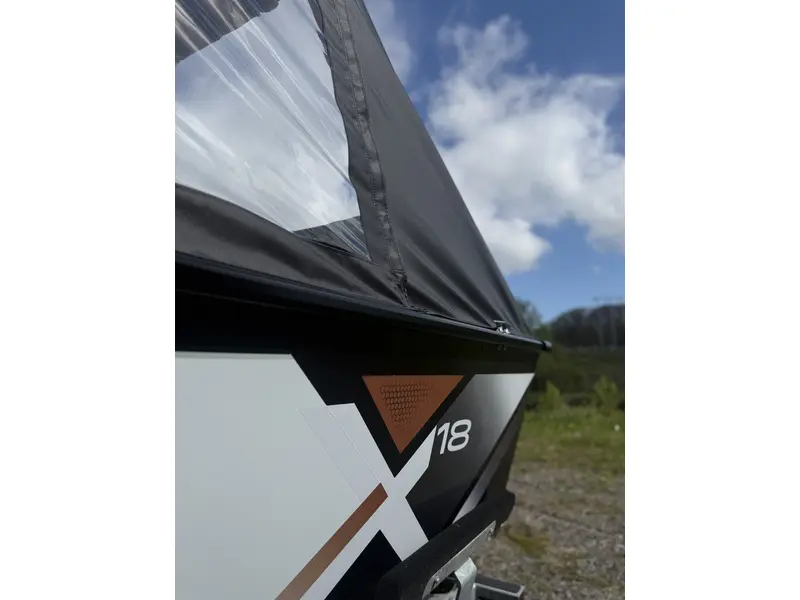 Legend X18 w/ 90 ELPT 4S Merc, galv trailer & bow to stern cover 2024