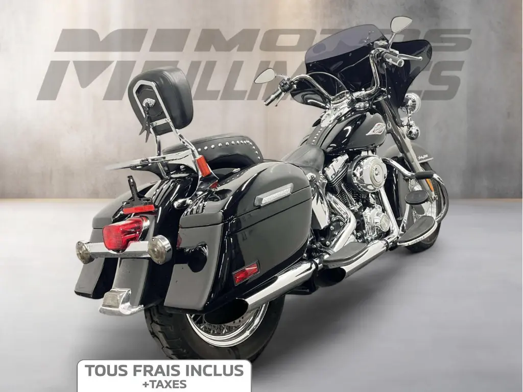 2011 Harley-Davidson FLHTSC SOFTAIL HERITAGE CLASSIC