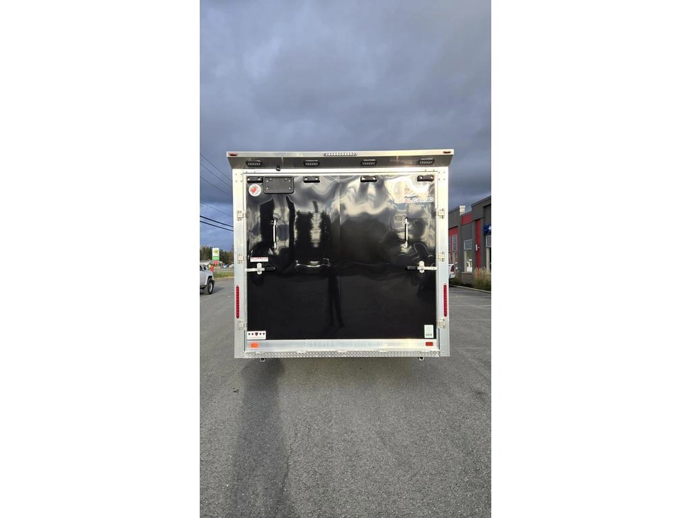 Ideal Cargo Idev8.524ta3 8.5 X 24 Evocore Porte Rampe 2024 alt