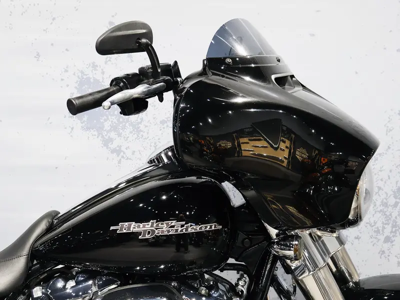 2019 Harley-Davidson Street Glide FLHX