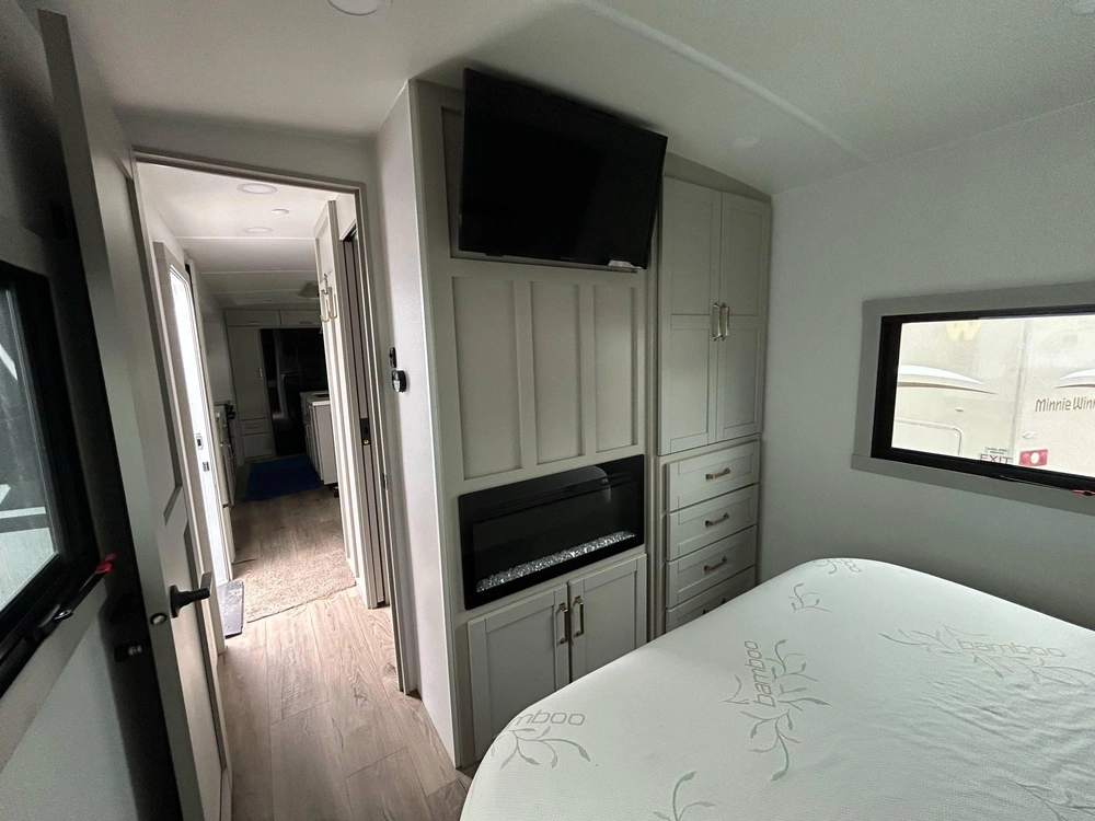 Brinkley Rv Z-air 285 2024 alt