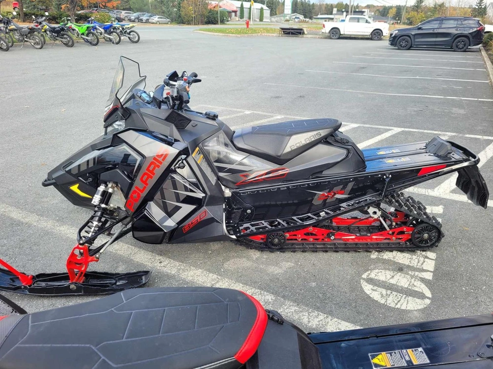 Polaris Indy Xc 137 850 2020 alt