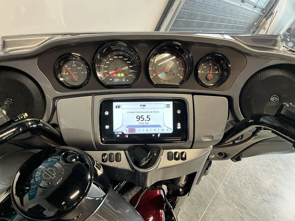 Harley-davidson Street Glide Cvo 117 2019 alt