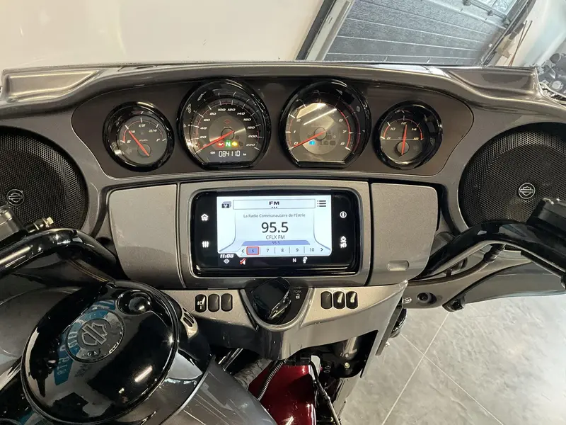 2019 Harley-Davidson Street Glide CVO 117