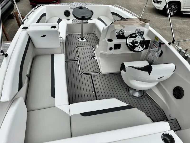 Starcraft SVX 171 OB 2023