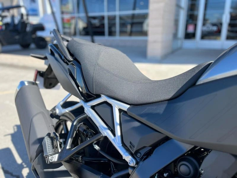 Suzuki V-strom 800 2025 alt