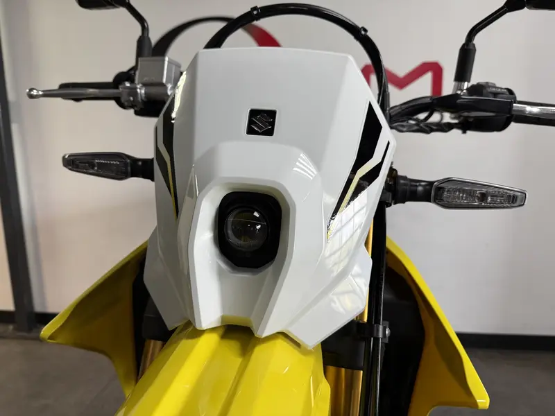 2025 Suzuki DR-Z4S *5.99% jusqu'à 60 mois