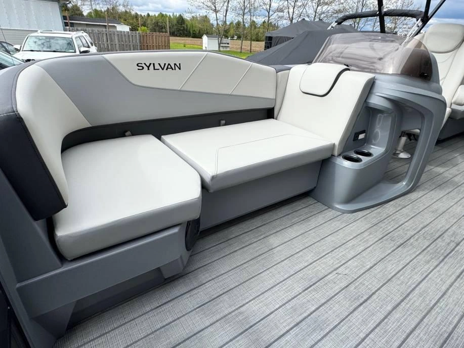 Sylvan A-20 Lz Dh 2025 alt