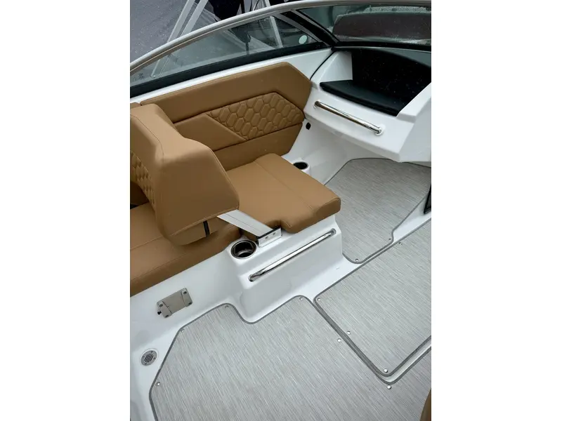 Four Winns H1 MERCRUISER 4.5L 2025