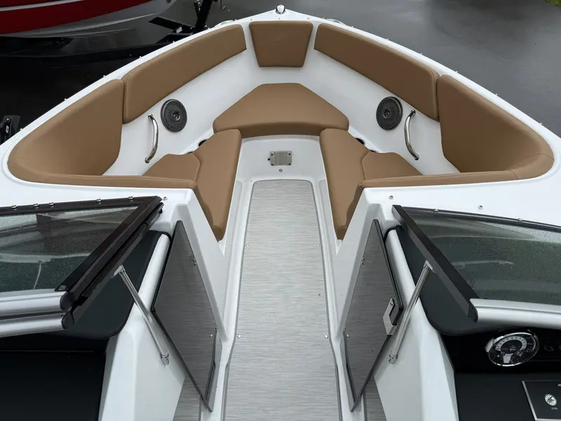 Four Winns H1 MERCRUISER 4.5L 2025