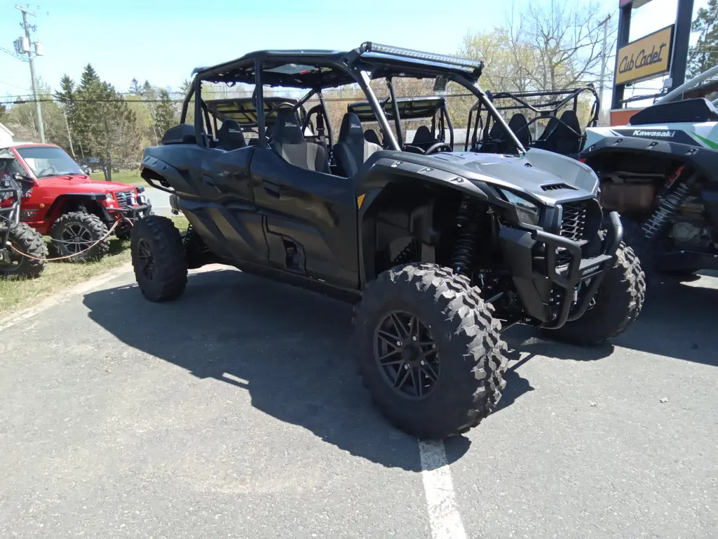 Kawasaki TERYX KRX4 1000 BLACKOUT EDITION  2025