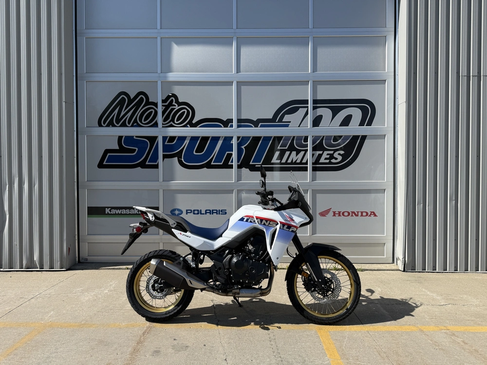 2025 Honda Transalp alt