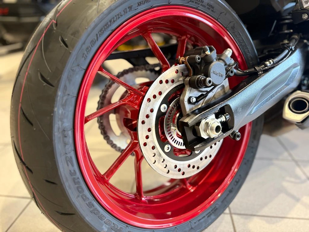 Suzuki Gsx-8s 2025 alt