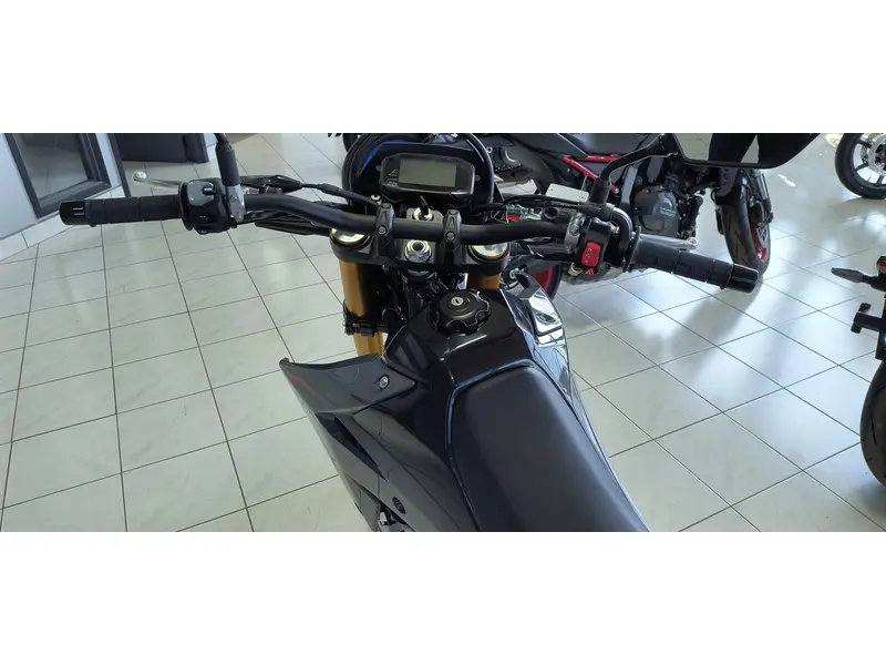 2025 Suzuki DR-Z4S