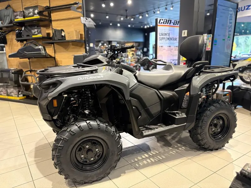 2025 Can-Am Outlander MAX DPS 700