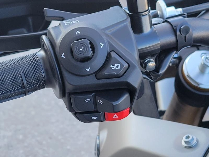 2025 Yamaha Ténéré 700 alt