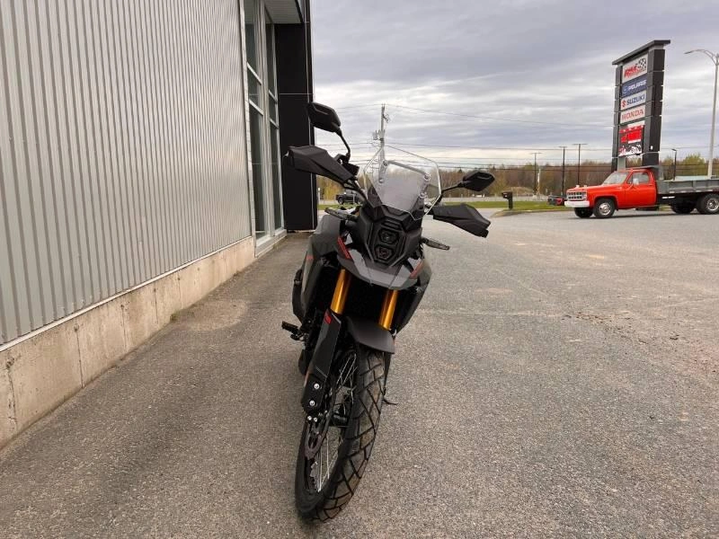 Suzuki V-strom 800de 2025 alt