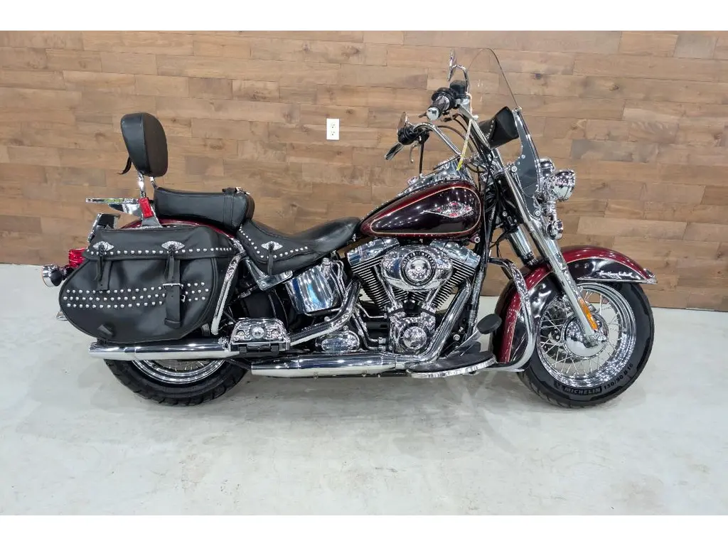 2015 Harley-Davidson FLSTC Heritage Softail Classic