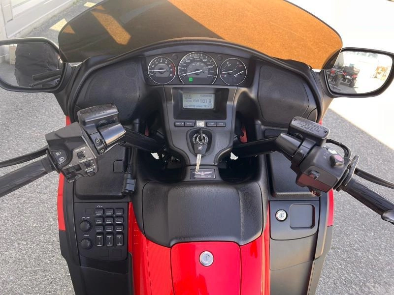 Honda Gold Wing F6b 2014 alt