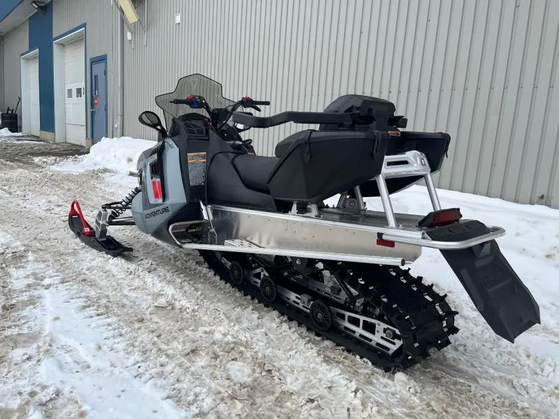 2024 Polaris 550 VOYAGEUR ADVENTURE 144