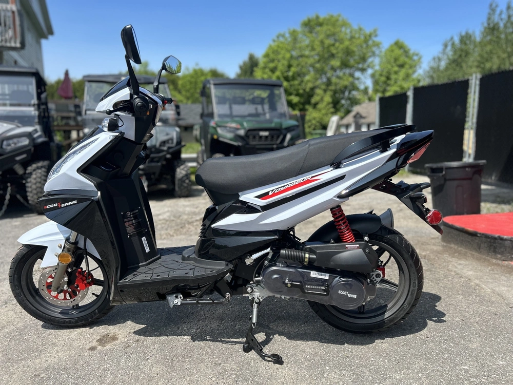 Scootterre Voyageur 2023 alt