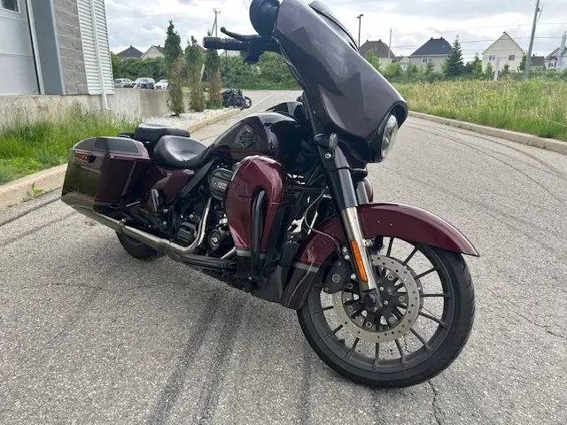 2019 Harley-Davidson CVO Street Glide FLHXSE