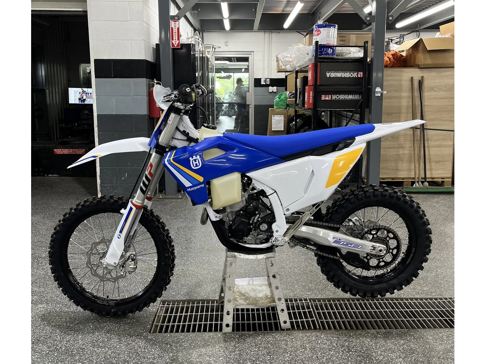 Husqvarna Fx 350 Heritage 2025 alt