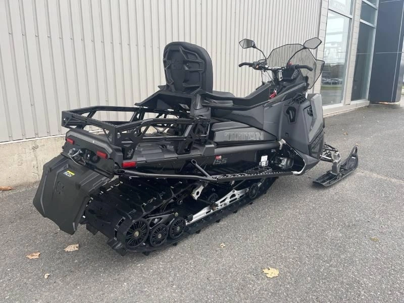 Polaris 650 Titan Adventure 1.8'' 7s 2025 alt