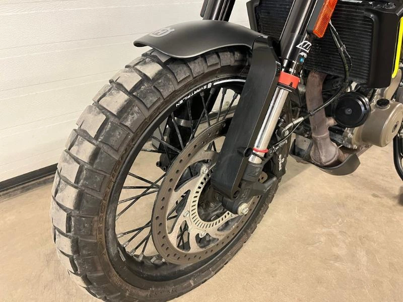 2020 Husqvarna Svartpilen 401 alt
