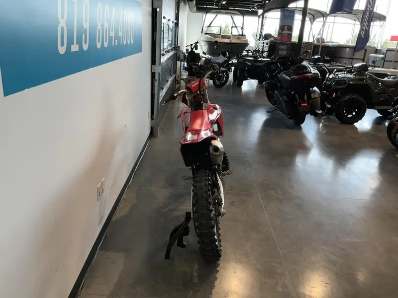 2025 GASGAS MC 250F thumbnail 9