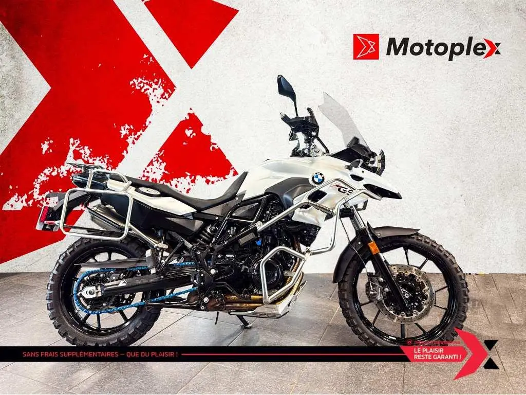 2015 BMW BMW F700G