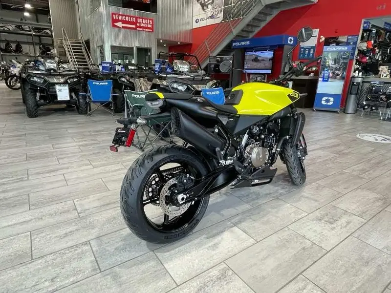 2025 Husqvarna Vitpilen 801