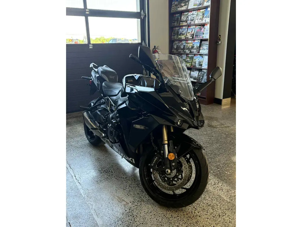 2023 Suzuki GSX-S1000GT