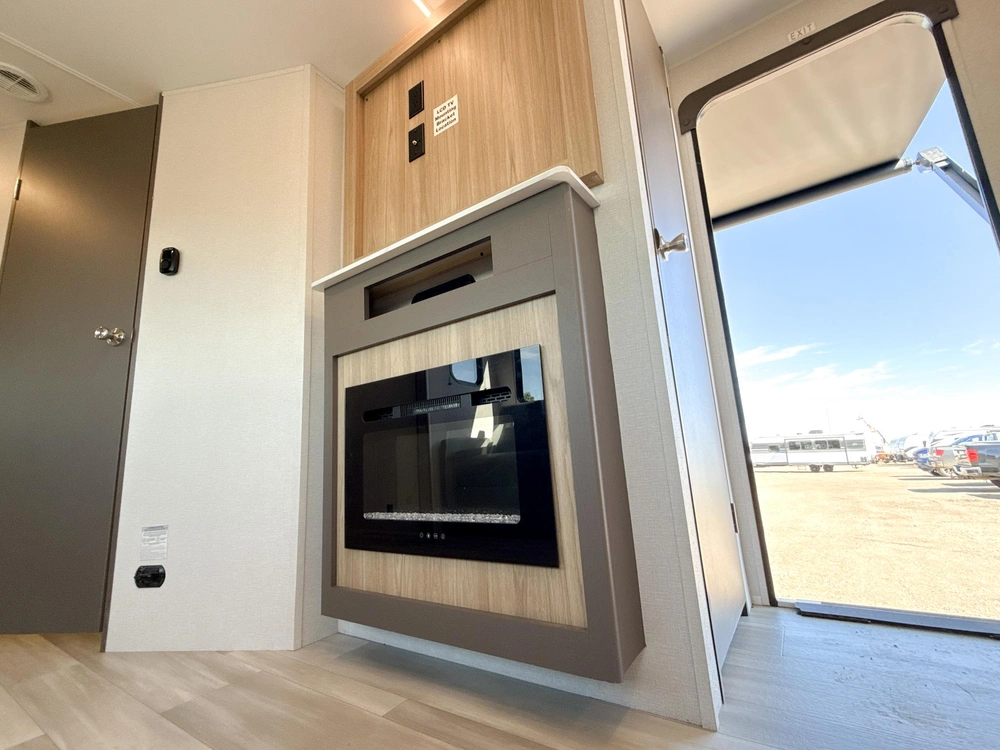 2025 Avenir Avenir A-25rk alt