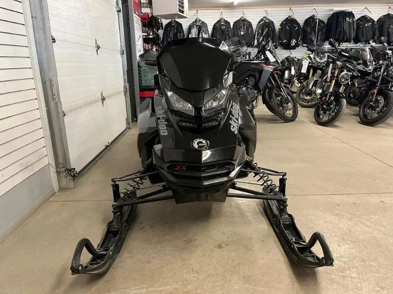 2018 Ski-Doo RENEGADE 850X E-TEC