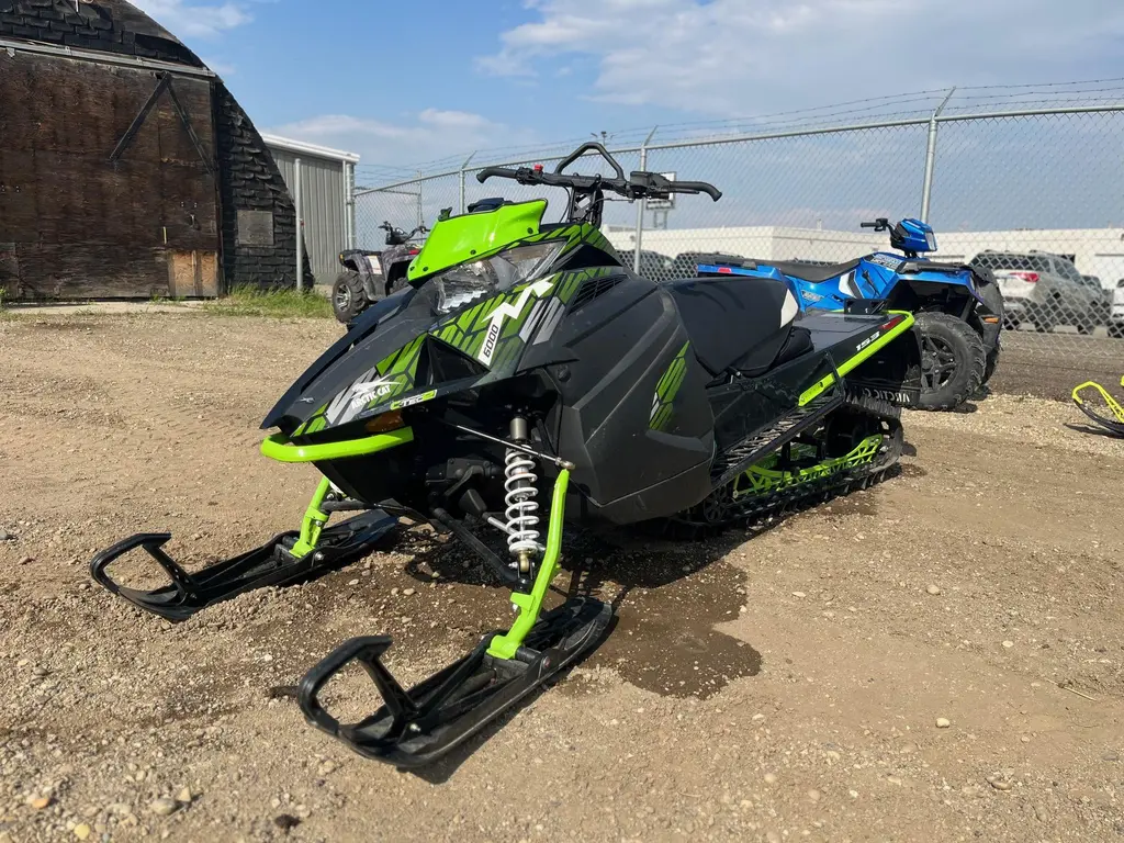 2018 Arctic Cat M6000 153″
