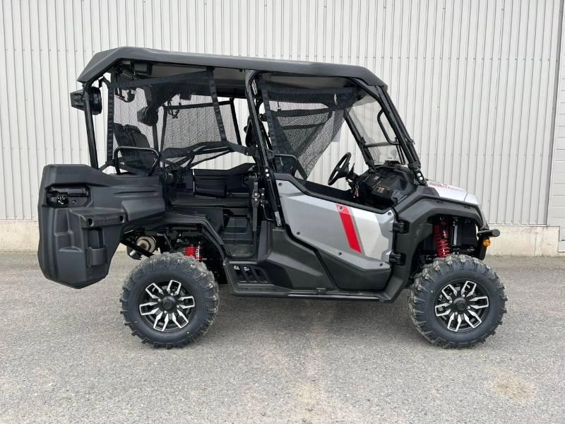 2025 Honda Pioneer 1000 - 5p Trail Édition Spéciale alt