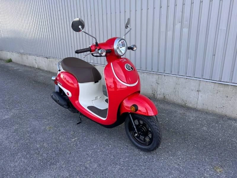 2025 Honda Giorno alt