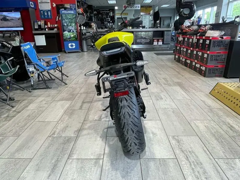 2025 Husqvarna Vitpilen 801